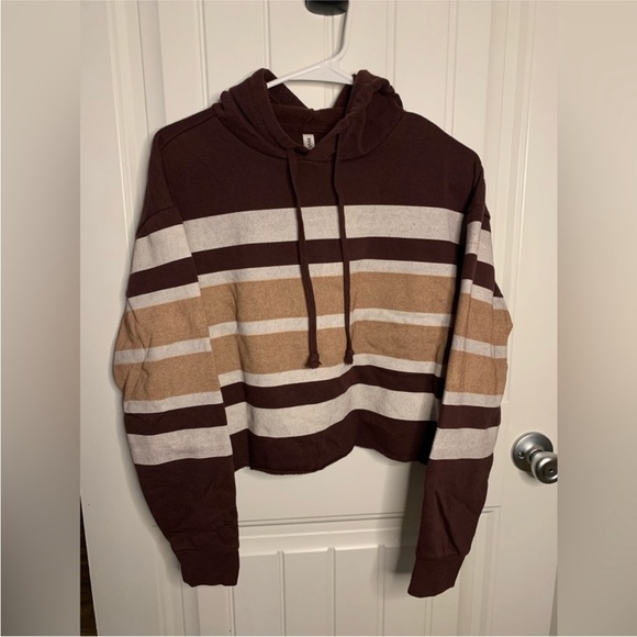 RVCA Sweatshirt - Picture 5 of 6